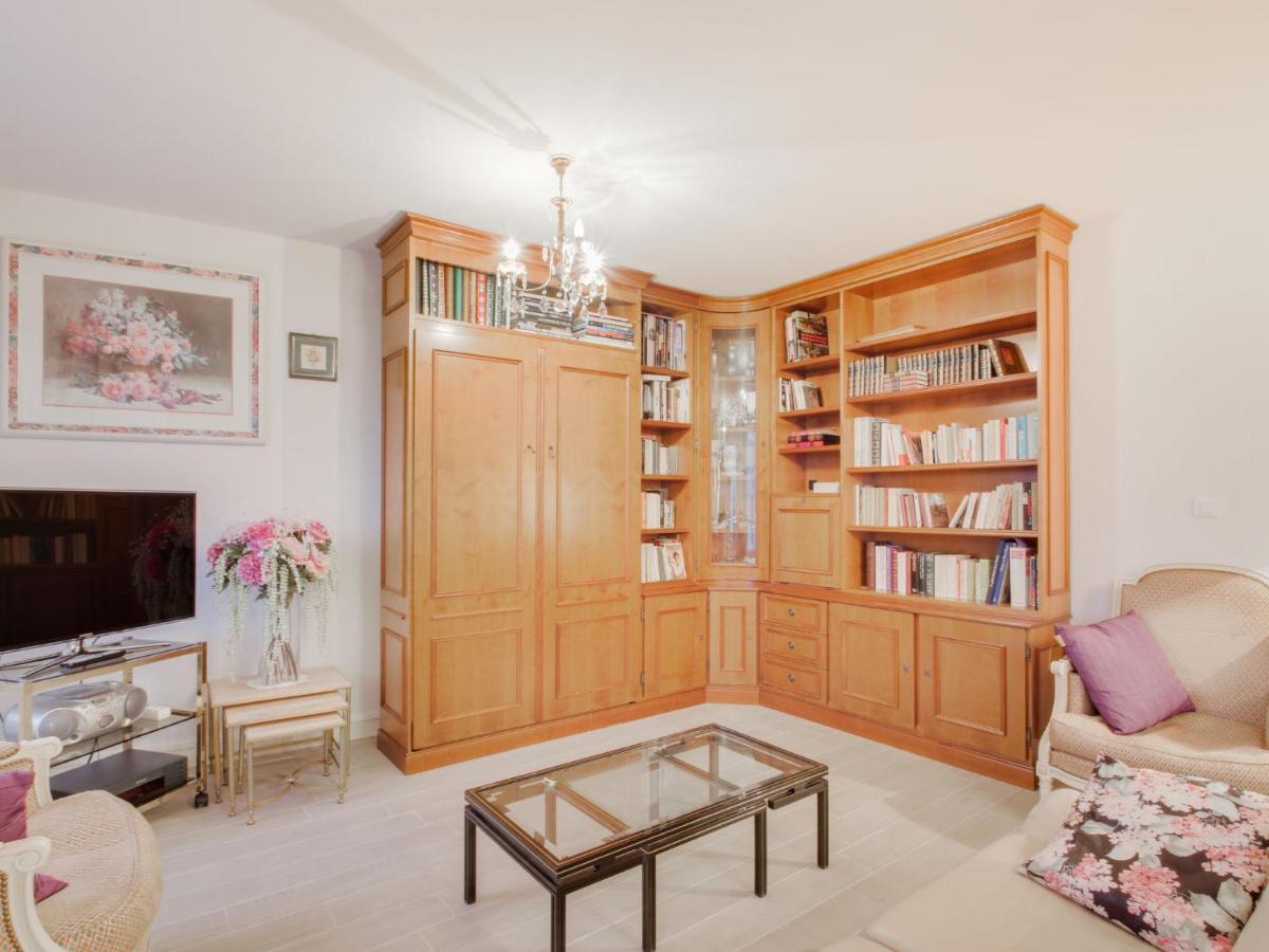 Apartment Le Hoche By Interhome Динард Екстериор снимка