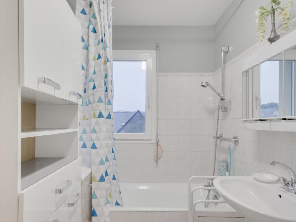 Apartment Le Hoche By Interhome Динард Екстериор снимка